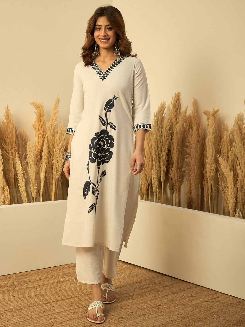 Women's Pure Cotton Kurta Pant Set with Thread Embroidery