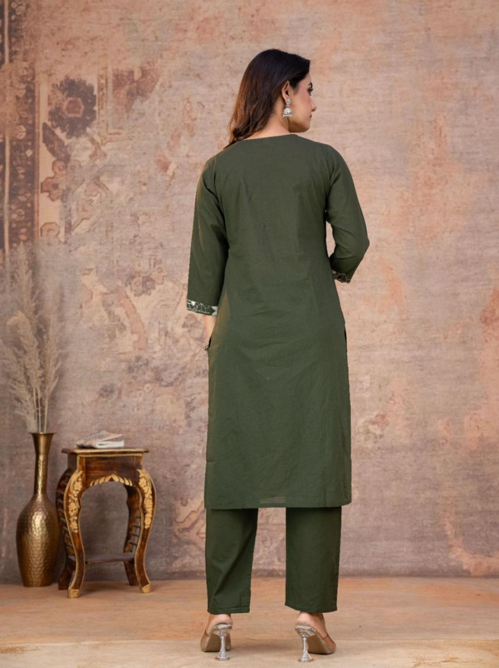 Olive Green Floral Print Kurta Set with Cotton Mul Dupatta