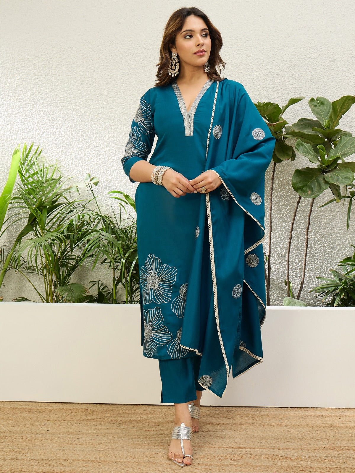 Women's Traditional Kurta Pant Set with Dupatta (Teal)